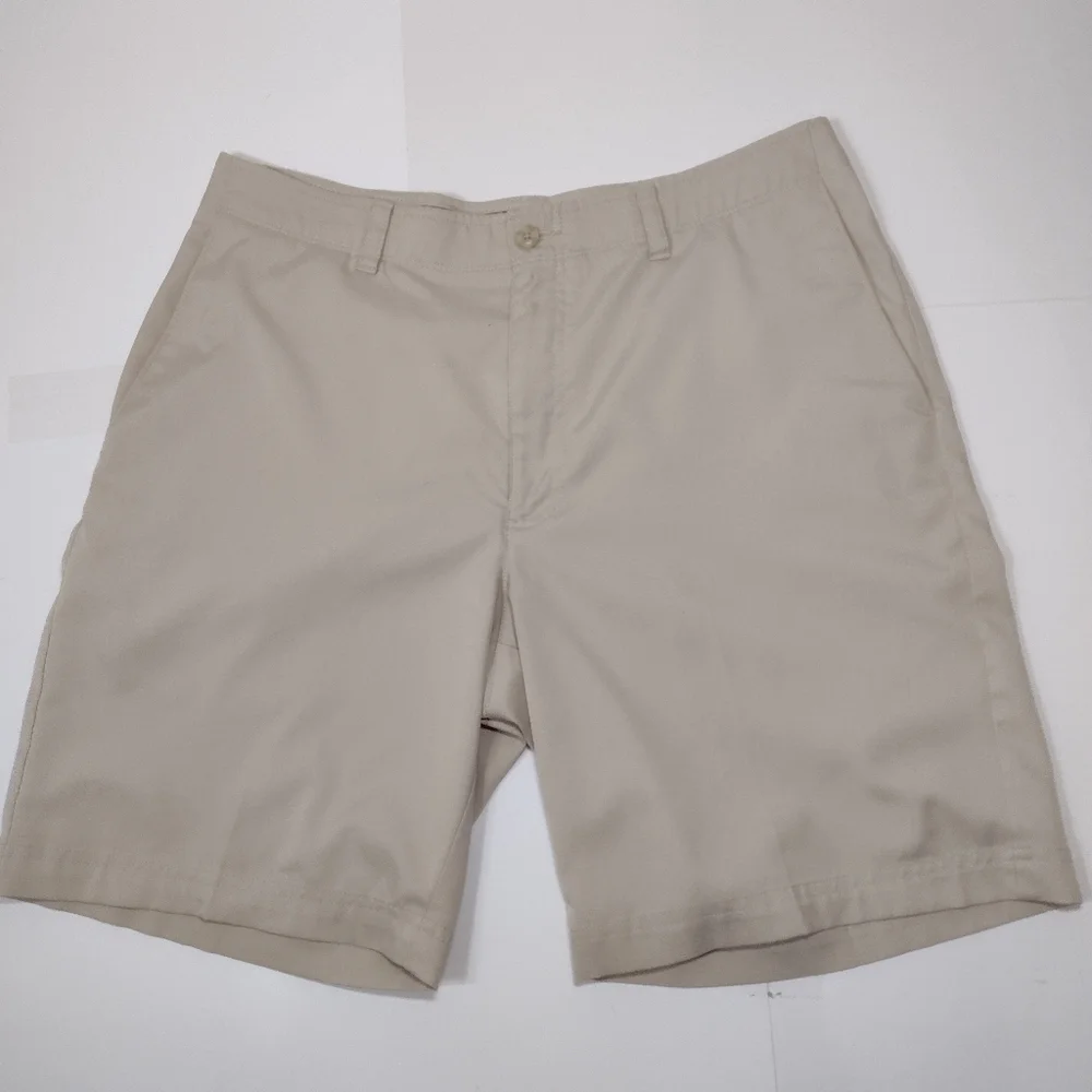 Pro Tour Men's Classic Tan Shorts Size (34)